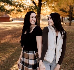 pic of mother and daughter in the fall